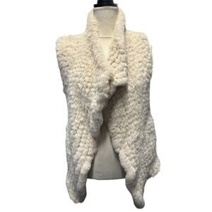 Love Token Women's Cream Faux Fur Vest Size S Soft and Plush